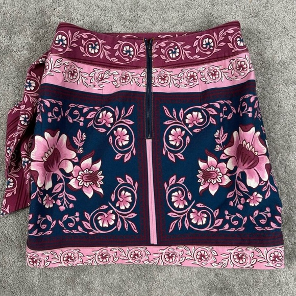 Ainika charm overlapped skirt - Picture 8 of 9